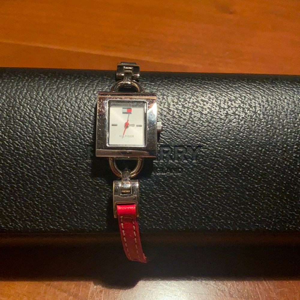 Good condition, wearing 2 times ,is vintage